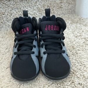 Baby/walker Jordan retro 7
